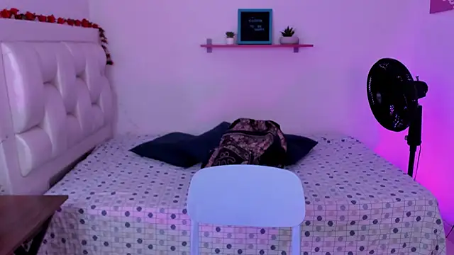 vaalentiino online show from January 12, 10:36 pm