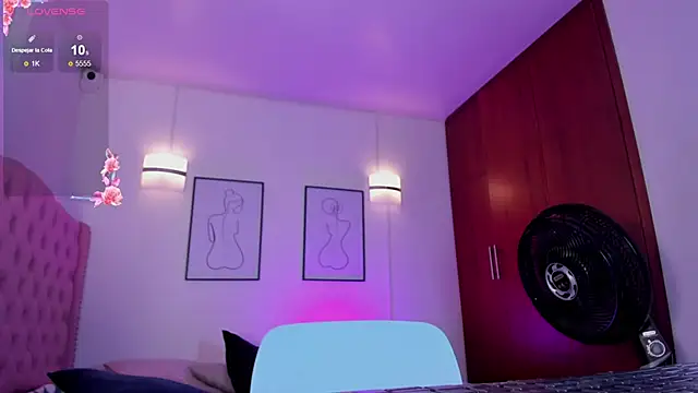 vaalentiino online show from March 6, 6:47 pm