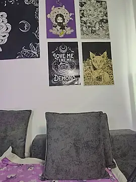 Snapshot of little__ammy chatting on July 7, 6:00 pm little ammy online show from July 7, 6:00 pm