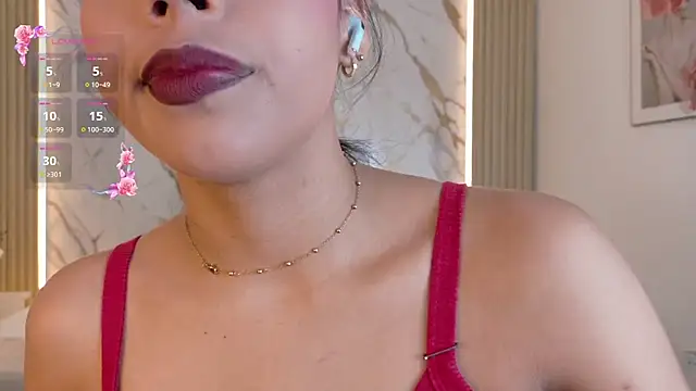 Snapshot of miajonesblowjob chatting on July 22, 1:46 pm miajonesblowjob online show from July 22, 1:46 pm