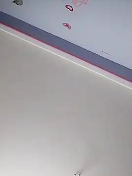 daisytaylorx1 online show from March 12, 6:23 pm