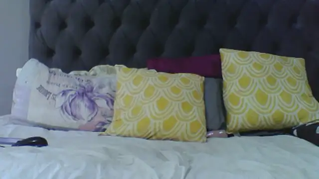 BasellBlue online show from January 11, 11:50 am