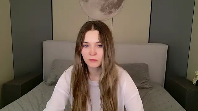 Lina Sinerz online show from March 28, 5:30 am