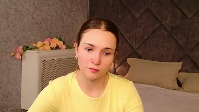 Lina Sinerz online show from May 29, 3:40 pm