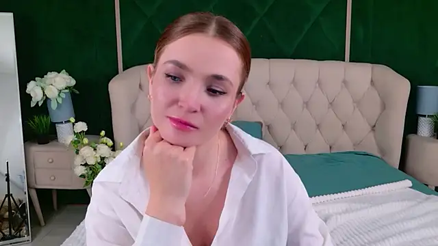 Snapshot of Lina_Sinerz chatting on June 14, 2:24 am Lina Sinerz online show from June 14, 2:24 am