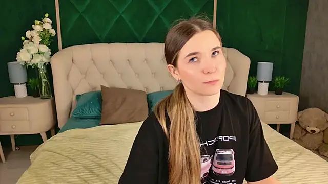 Lina Sinerz online show from March 24, 3:56 pm