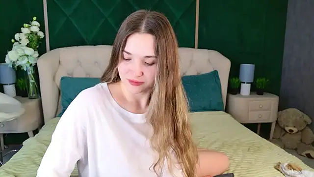 Lina Sinerz online show from March 26, 3:43 pm