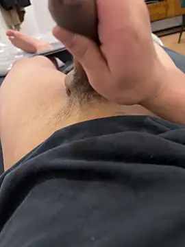 jungschwanz 123 online show from December 4, 11:59 pm