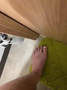 hairylittledic online show from June 10, 11:28 pm