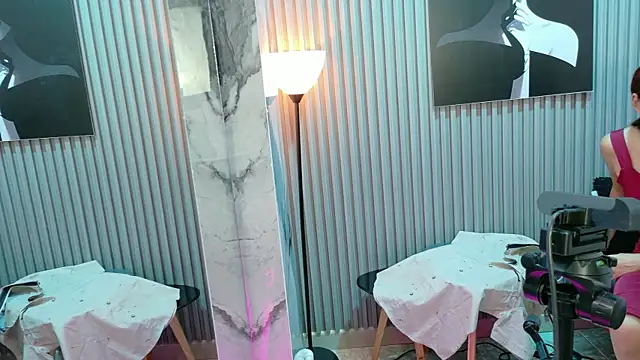 KathyAiden online show from January 10, 1:06 pm