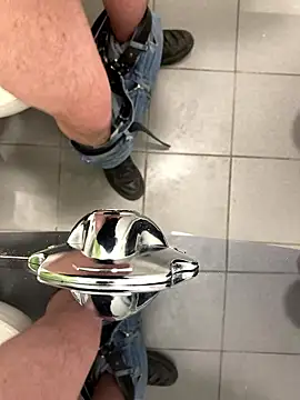 VIP9696 online show from January 8, 7:42 pm