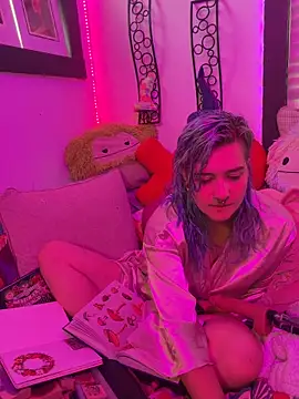 rosiebuddy online show from February 10, 6:51 pm