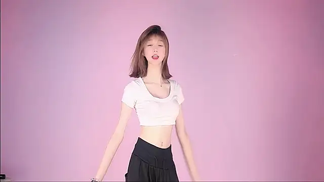 sc-stars01 online show from July 17, 10:01 am