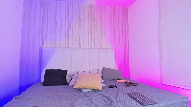 EdnaJara online show from March 4, 4:09 am