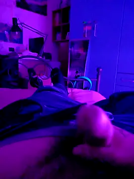 barbone15 online show from April 16, 8:20 pm