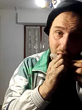 barbone15 online show from February 21, 8:11 pm