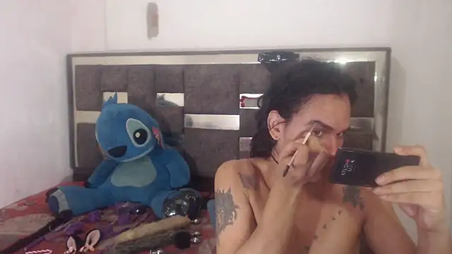 michaeldissts online show from June 26, 10:21 am