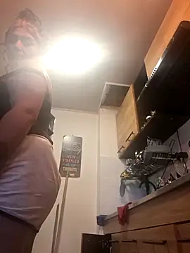 Magenta Moon online show from January 5, 8:34 pm