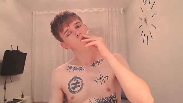 Fredd Xanders online show from July 1, 6:41 pm