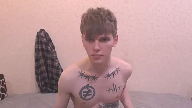 Fredd Xanders online show from April 8, 7:15 pm