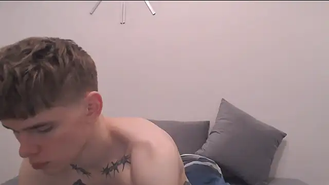 Fredd Xanders online show from April 16, 12:11 am