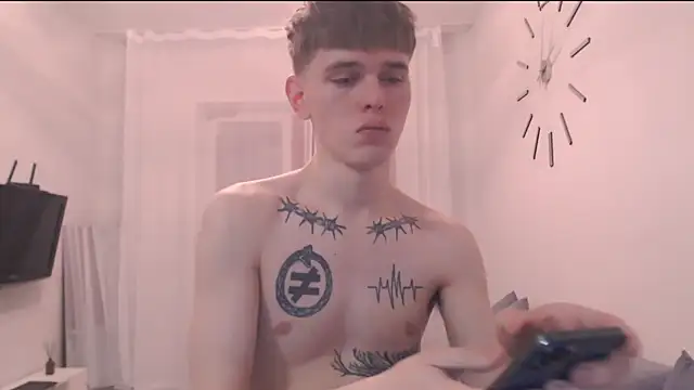 Fredd Xanders online show from April 15, 1:55 am