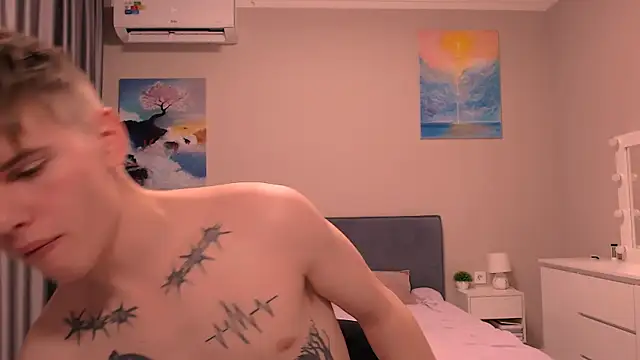 Fredd Xanders online show from December 18, 4:55 pm