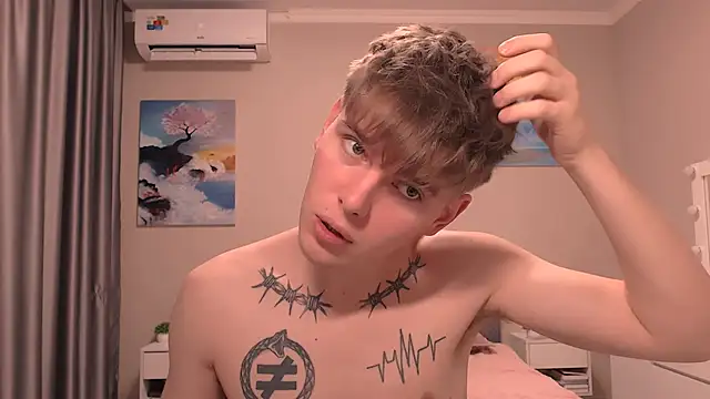 Fredd Xanders online show from December 16, 6:56 pm