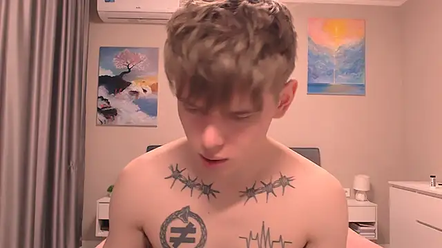 Fredd Xanders online show from December 19, 5:26 pm