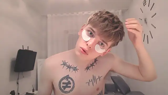 Fredd Xanders online show from June 8, 8:31 pm