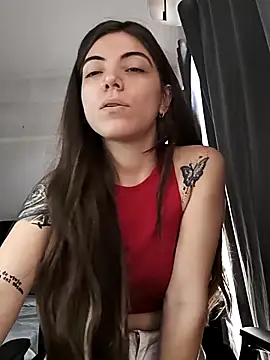 Ceciihot online show from April 22, 3:19 pm