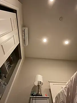 phantom898983 online show from February 26, 4:45 am