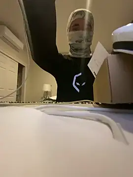 phantom898983 online show from March 4, 5:37 am