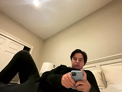 phantom898983 online show from January 13, 8:07 am