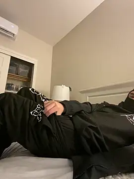 phantom898983 online show from March 6, 8:31 am