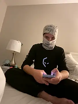 phantom898983 online show from March 25, 8:41 pm