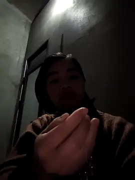 mon-monk online show from February 13, 8:20 pm