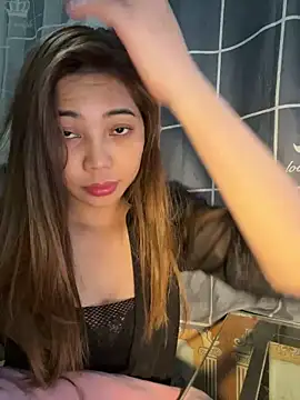 Snapshot of -Moon-20 chatting on December 5, 6:06 pm -Moon-20 online show from December 5, 6:06 pm