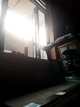 Alone nothing online show from April 14, 12:15 am