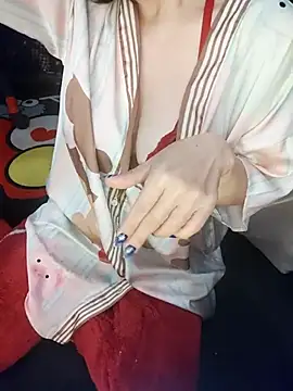 Alone nothing online show from December 17, 10:48 pm