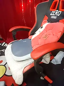 Alone nothing online show from April 13, 8:29 am