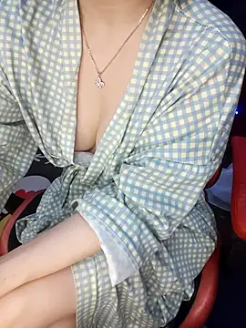 Alone nothing online show from March 28, 3:35 pm