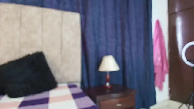 Nina messy online show from December 16, 4:55 pm