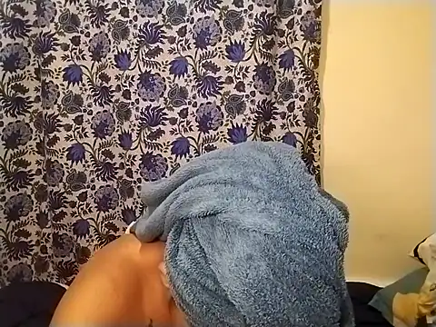 Cinpussie89 online show from March 6, 11:16 am