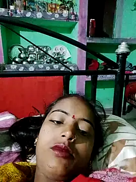 Snapshot of kami_sexe chatting on January 6, 11:53 pm kami sexe online show from January 6, 11:53 pm