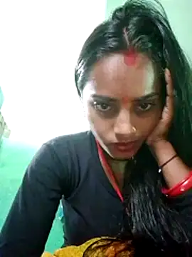 Snapshot of kami_sexe chatting on December 22, 9:42 am kami sexe online show from December 22, 9:42 am
