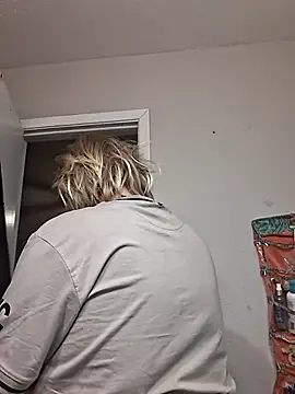 SpiderRose online show from August 3, 9:52 pm