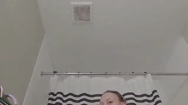 SpiderRose online show from February 7, 5:15 am