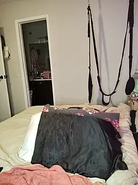 SpiderRose online show from December 22, 10:32 pm