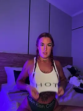 savana xo online show from February 7, 5:26 am